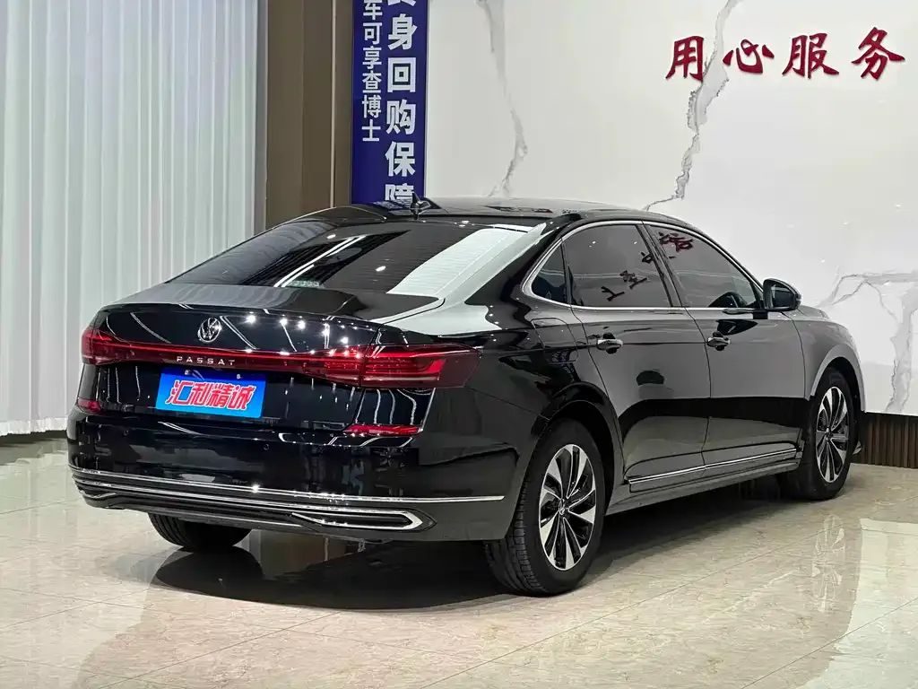 Volkswagen Passat — фото 3