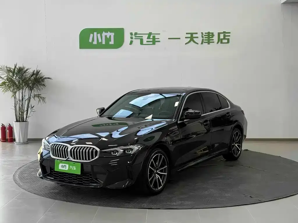 BMW 3 Series — фото 1