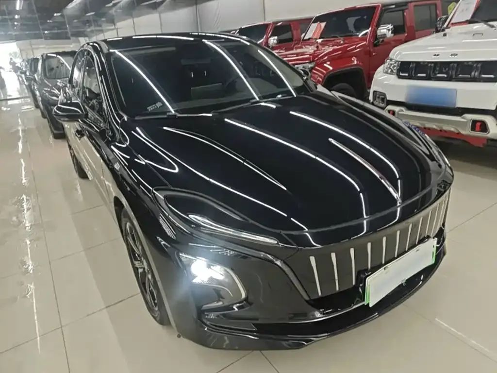 Hongqi E-QM5 — фото 10