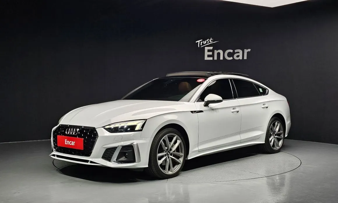 Audi A5 — фото 1