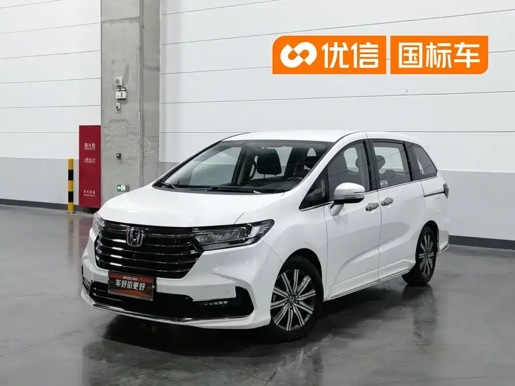 Honda Odyssey — фото 1