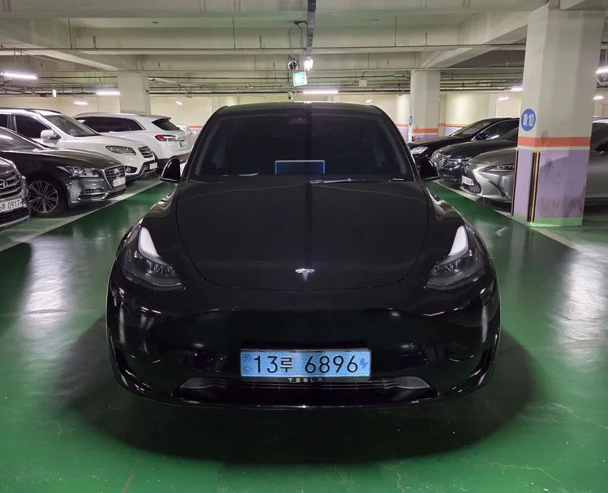 Tesla Model Y — фото 10
