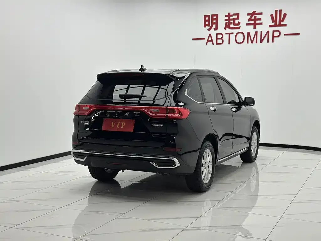 Haval M6 — фото 10