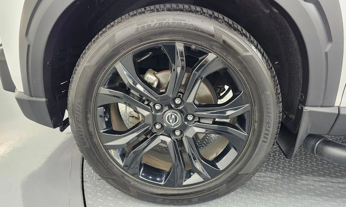KG Mobility (Ssangyong) Rexton — фото 6