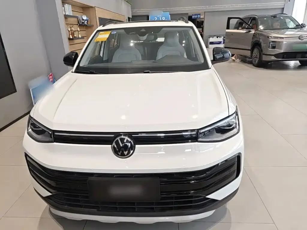 Volkswagen Tharu — фото 5