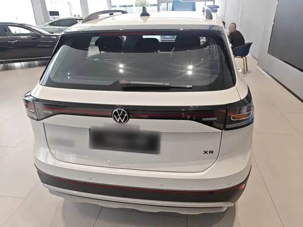 Volkswagen Tharu — фото 2