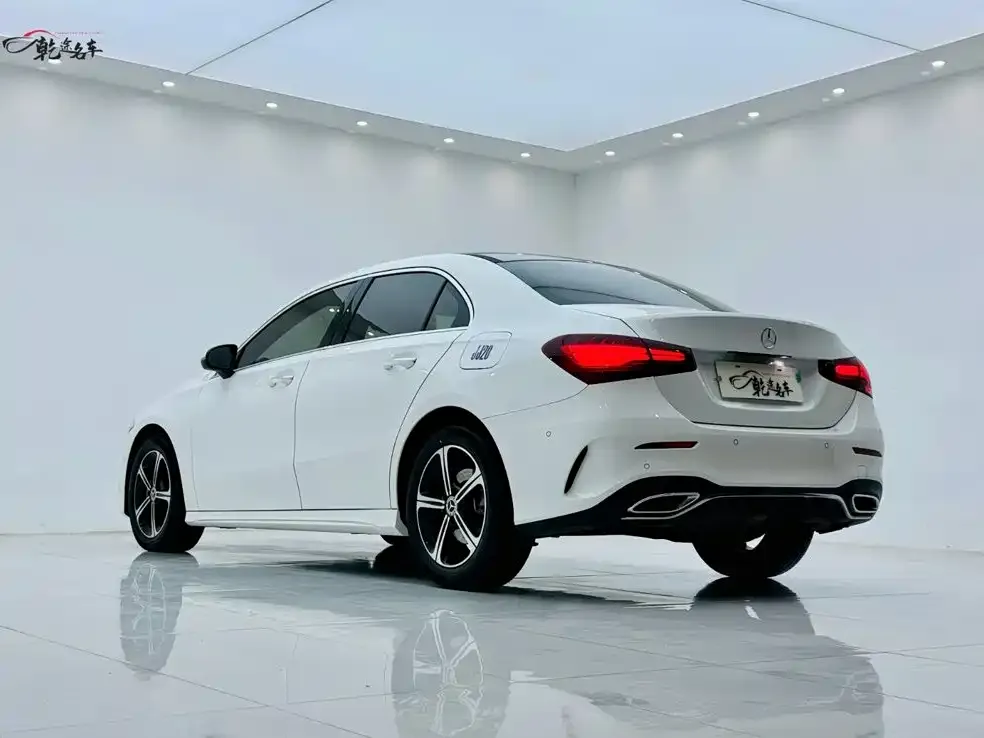 Mercedes-Benz A-Class — фото 5
