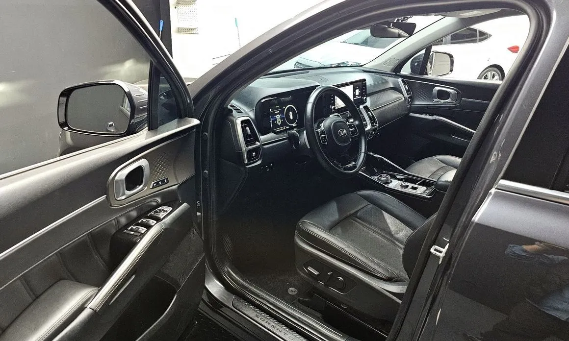 Kia Sorento — фото 6