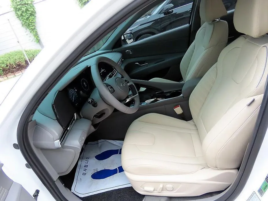 Hyundai AVANTE — фото 4