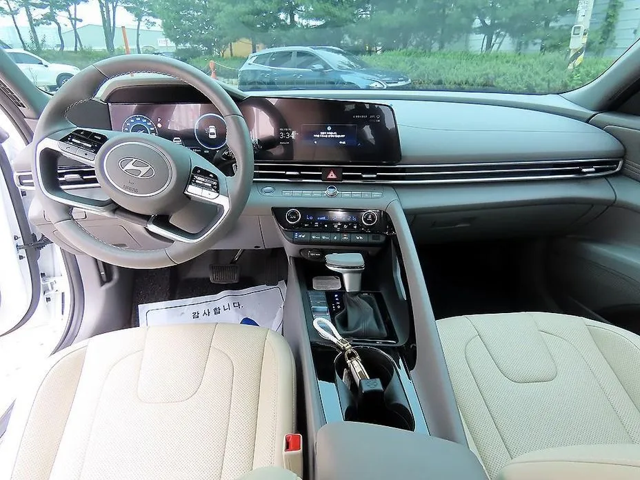 Hyundai AVANTE — фото 7