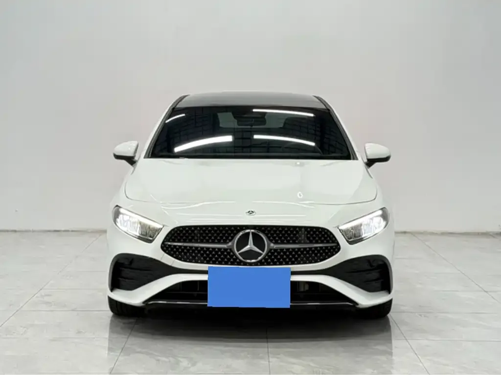 Mercedes-Benz A-Class — фото 8