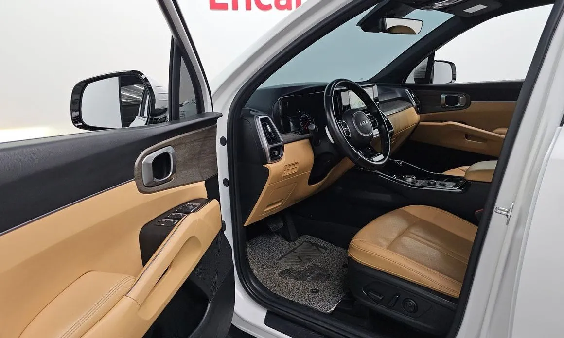 Kia Sorento — фото 5
