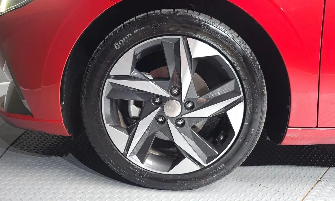 Hyundai AVANTE — фото 6