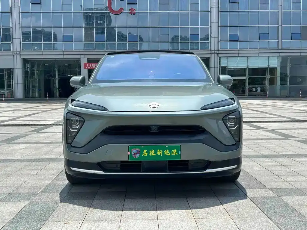 NIO EC6 — фото 8