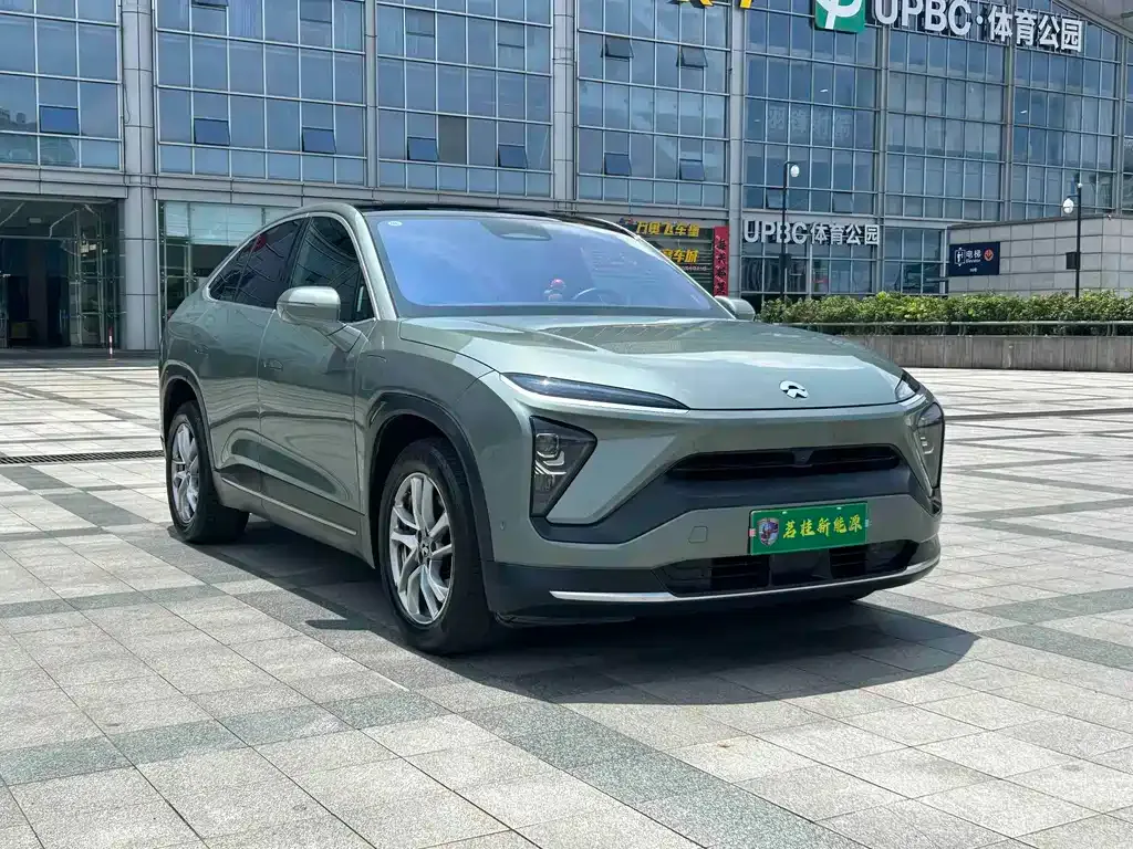 NIO EC6 — фото 10