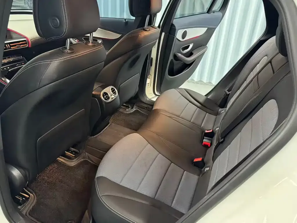 Mercedes-Benz EQC — фото 4