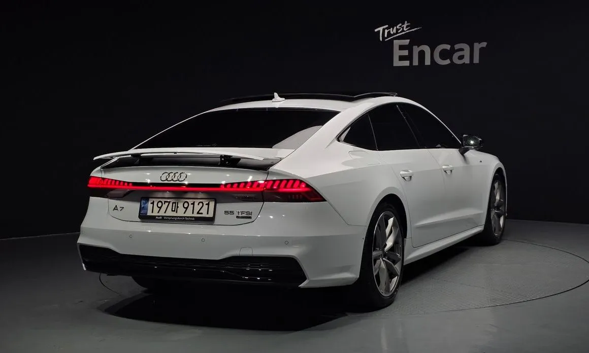 Audi A7 — фото 2