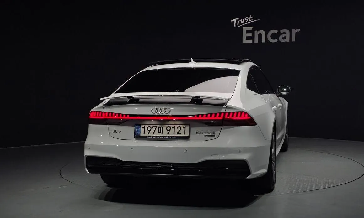 Audi A7 — фото 5