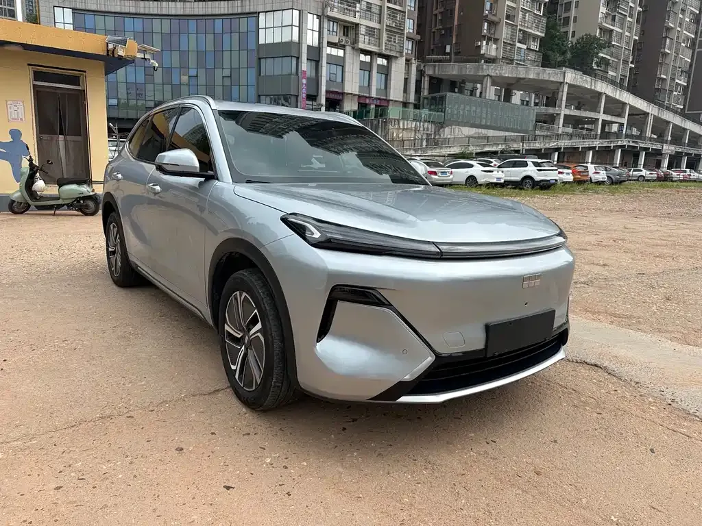Geely Galaxy Xingjian 7 — фото 10