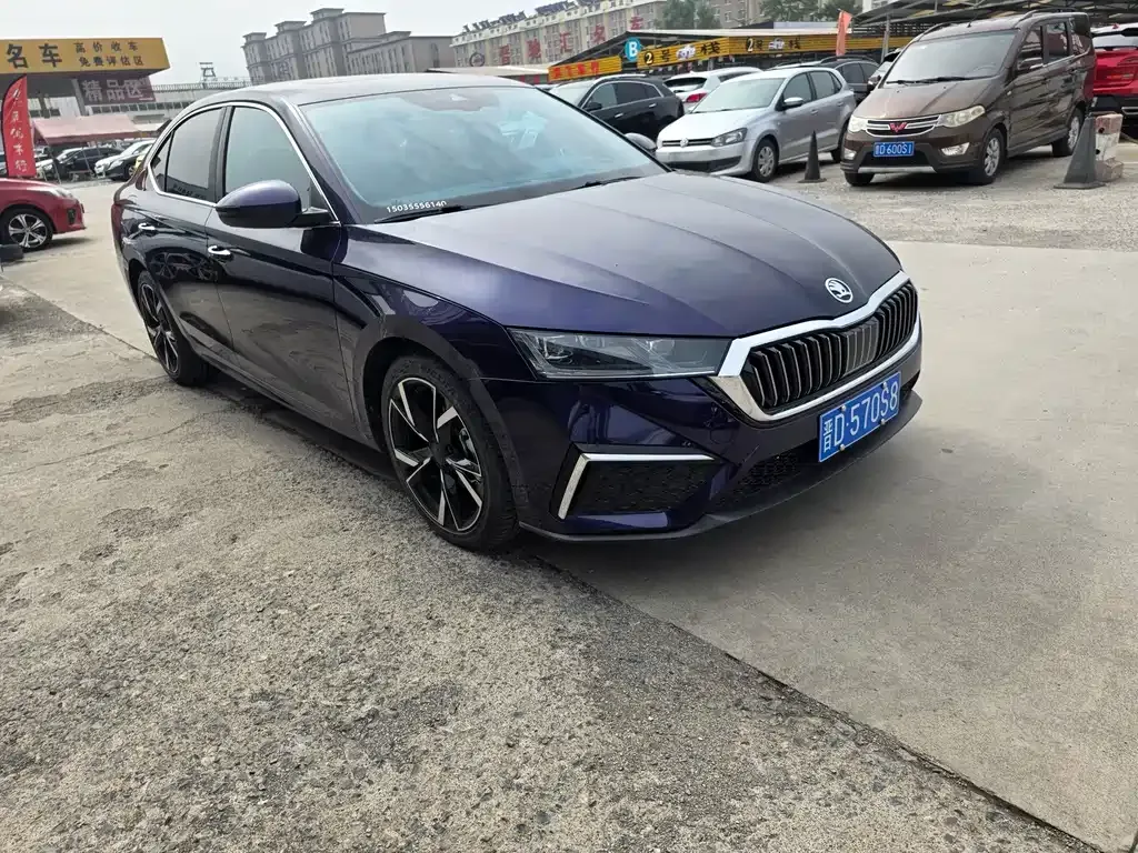 Skoda Octavia — фото 4