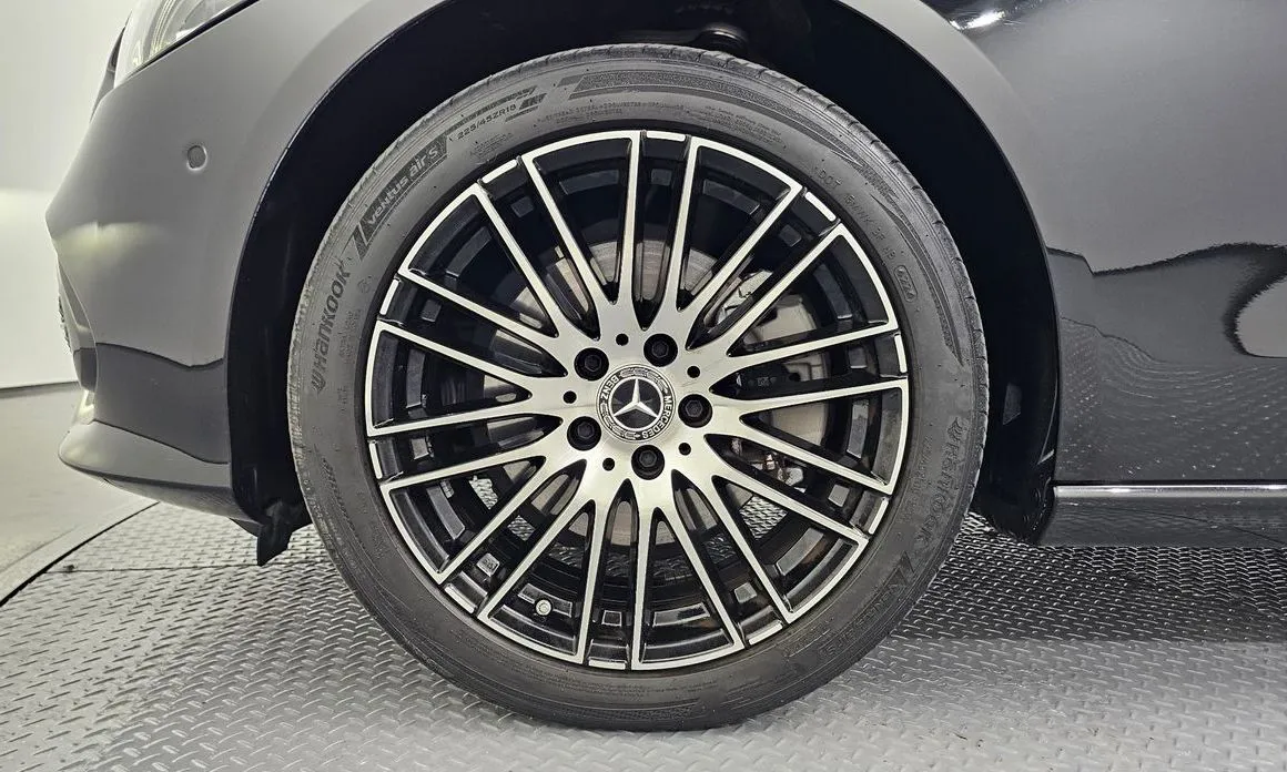 Mercedes-Benz C-Class — фото 3