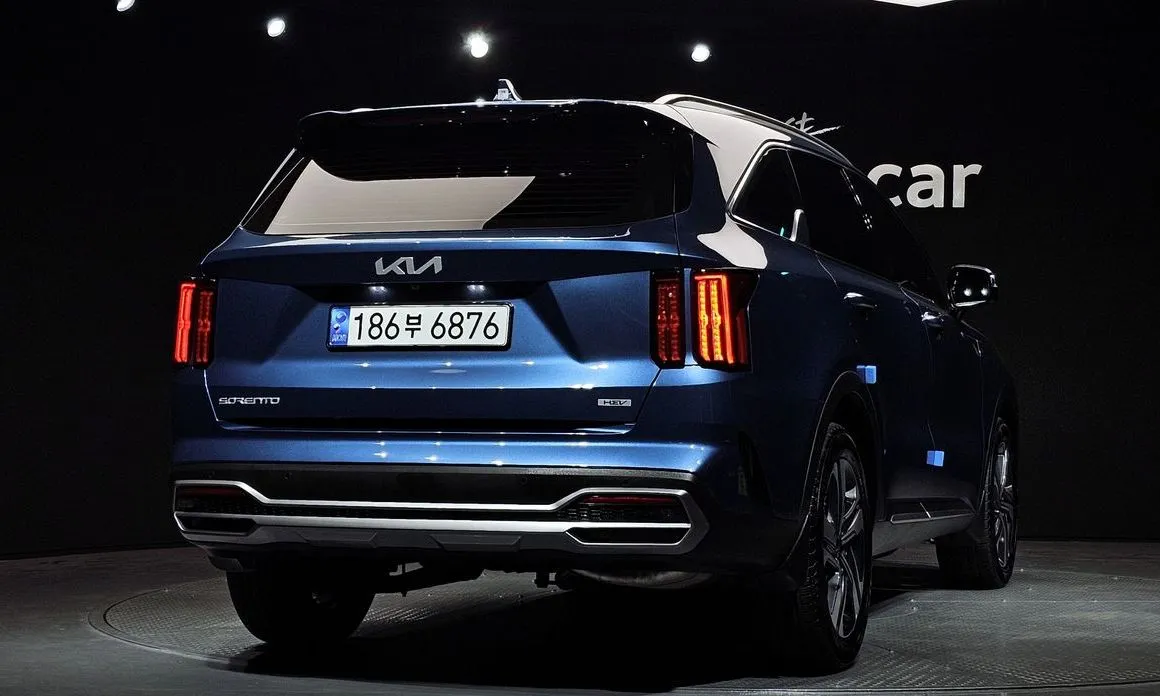 Kia Sorento — фото 3