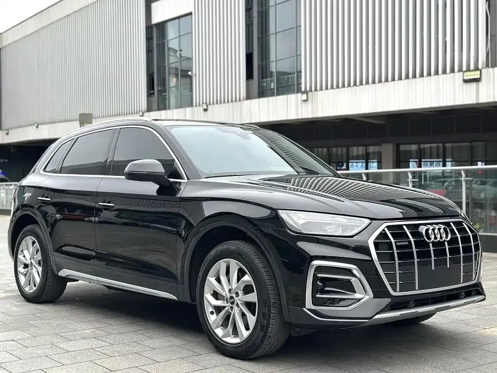 Audi Q5L — фото 4