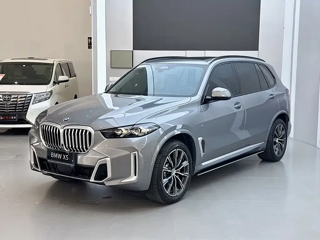 BMW X5 — фото 1