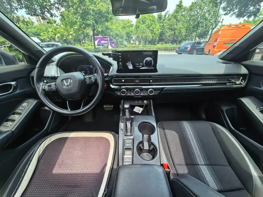 Honda Civic — фото 9
