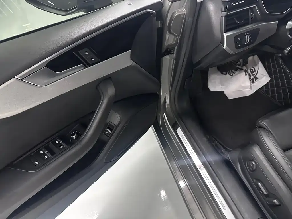 Audi A5 (Import) — фото 2