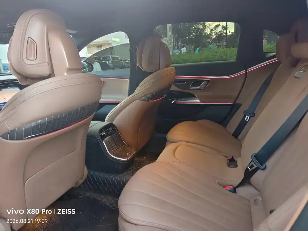 Mercedes-Benz E-Class New Energy — фото 2