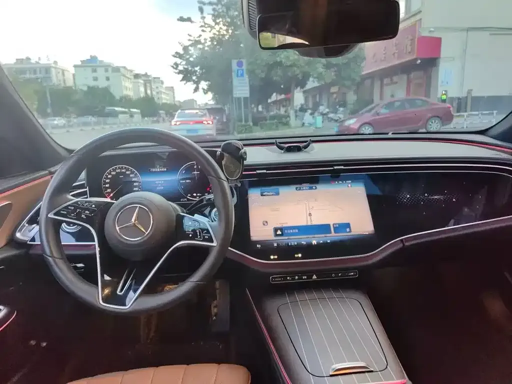 Mercedes-Benz E-Class New Energy — фото 5