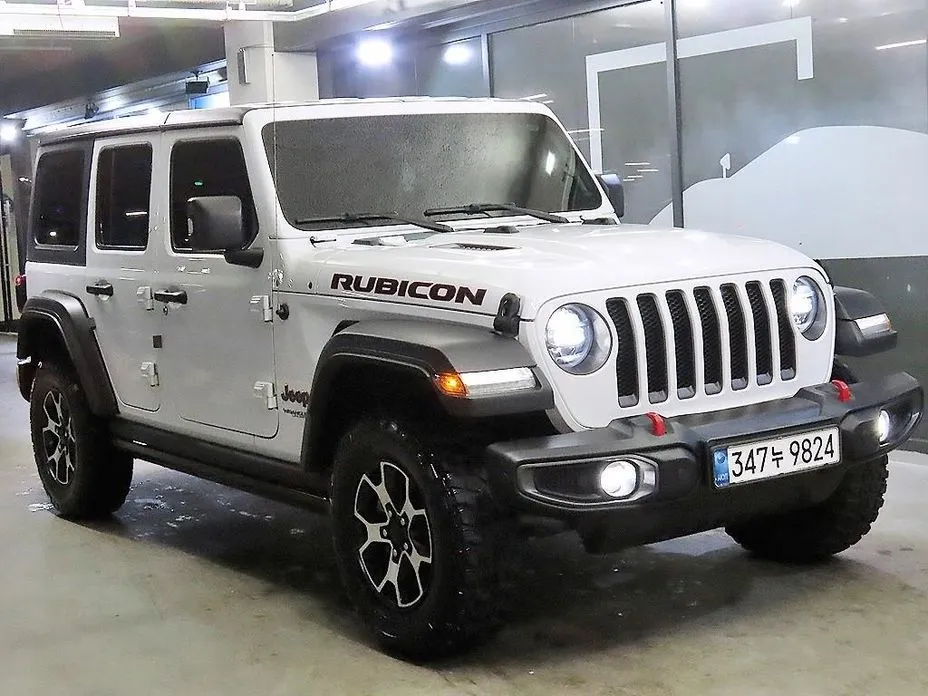 Jeep Wrangler — фото 1