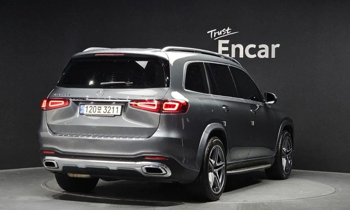 Mercedes-Benz GLS-Class — фото 8