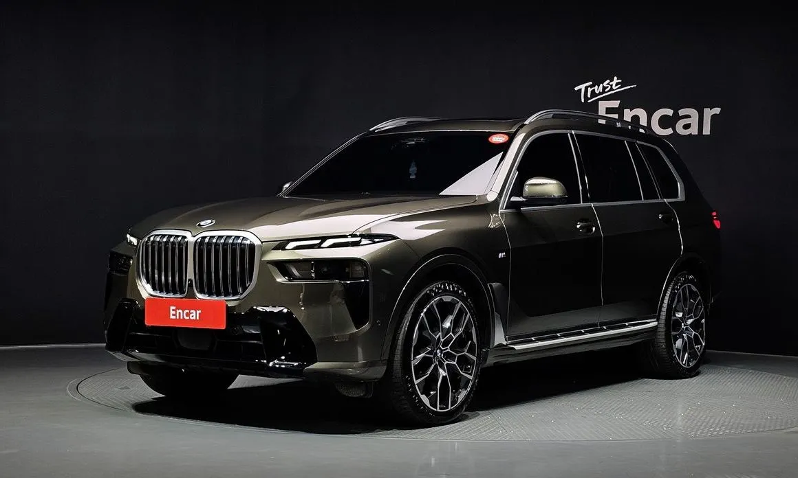 BMW X7 — фото 1