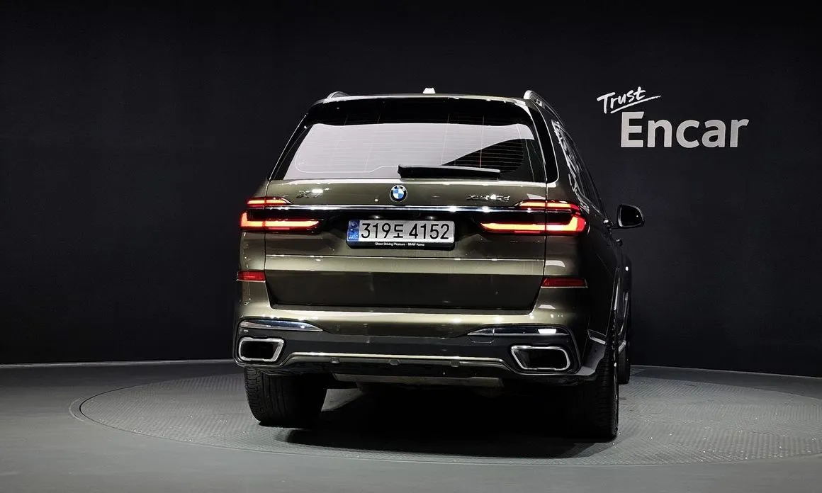 BMW X7 — фото 8