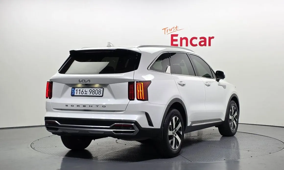 Kia Sorento — фото 5