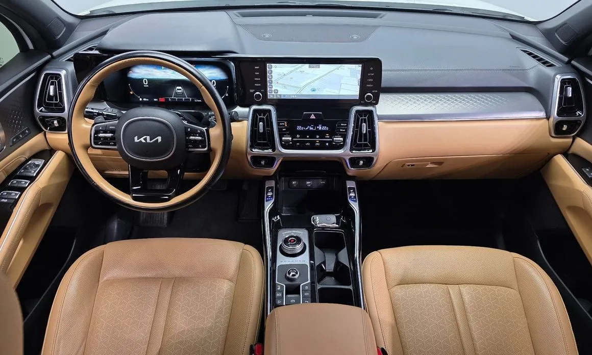 Kia Sorento — фото 10