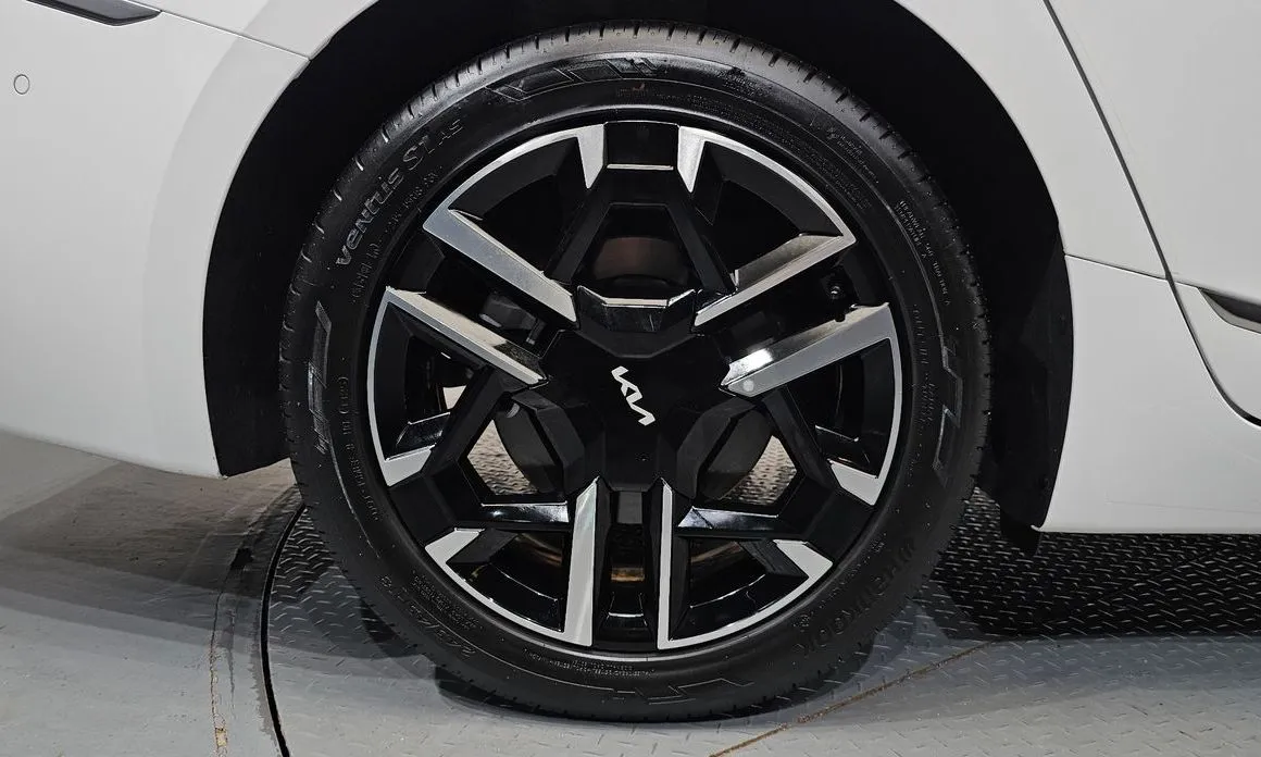 Kia K8 — фото 10