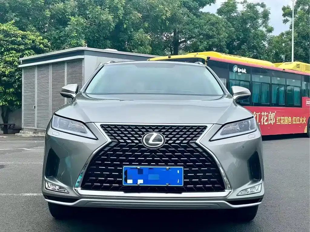 Lexus RX — фото 9