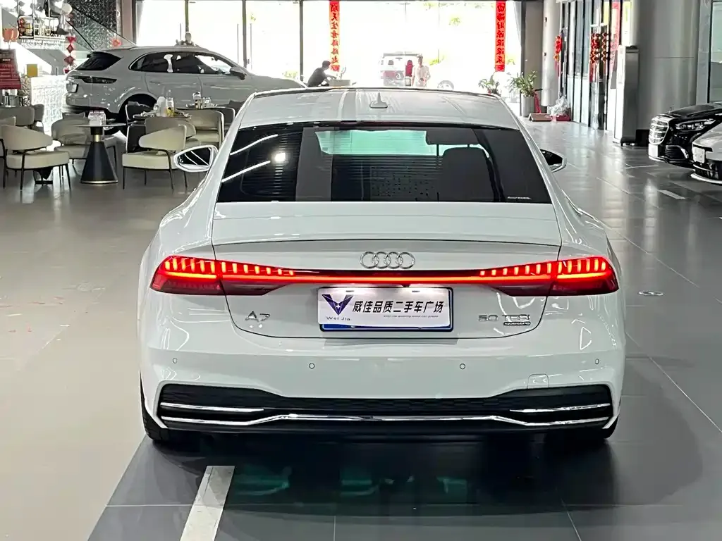 Audi A7 — фото 9
