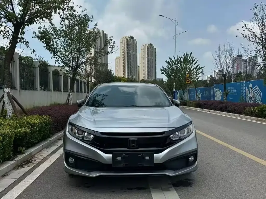 Honda Civic — фото 5
