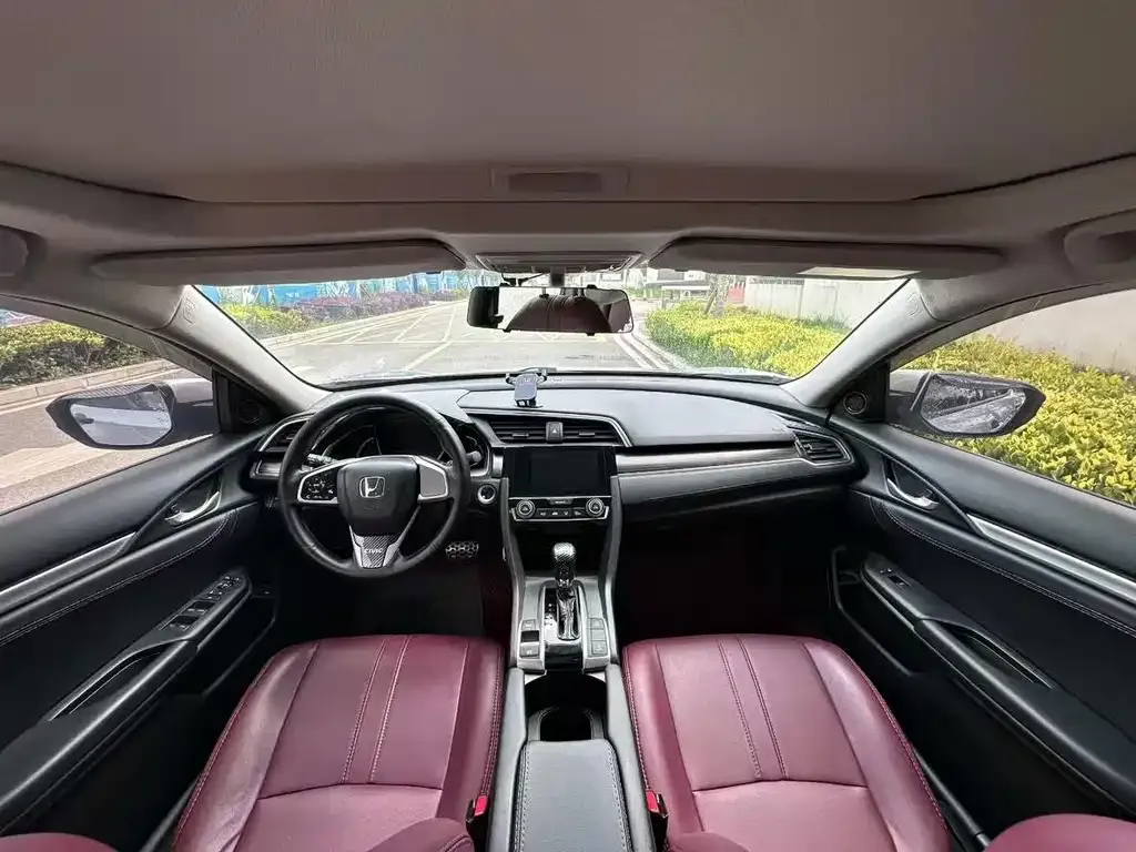 Honda Civic — фото 9