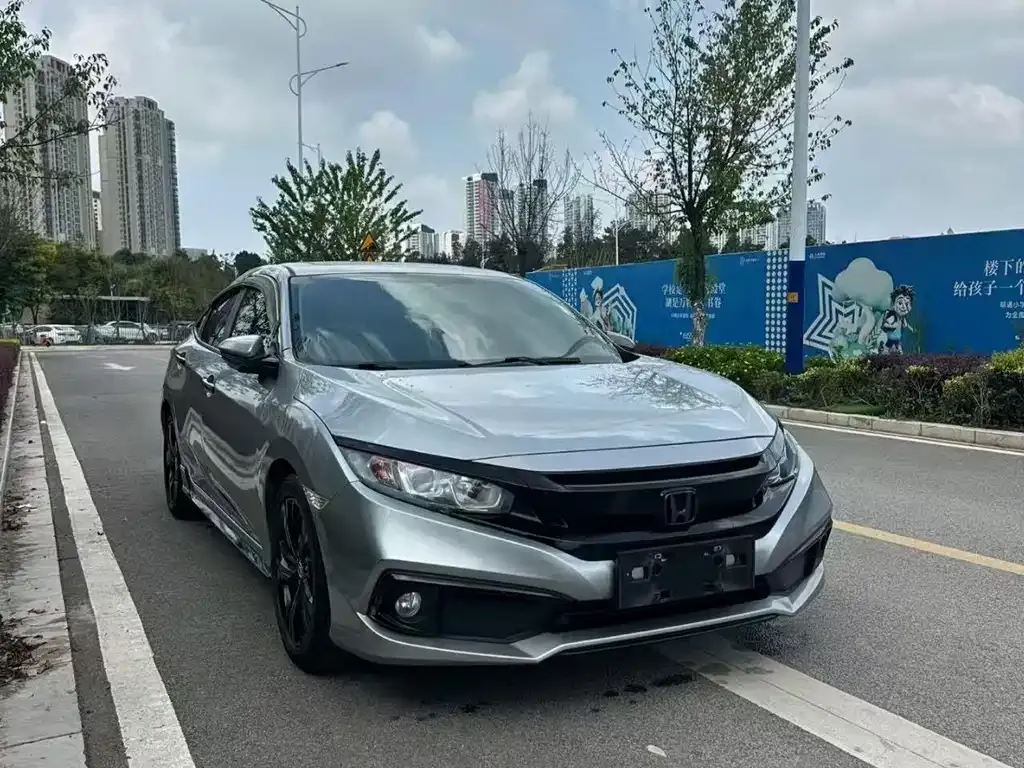 Honda Civic — фото 4