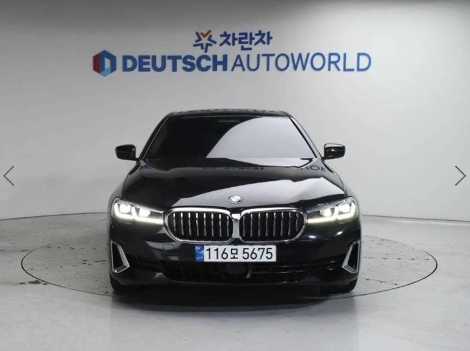 BMW 5-Series — фото 1