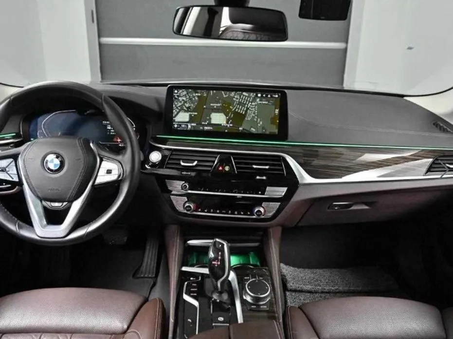 BMW 5-Series — фото 4