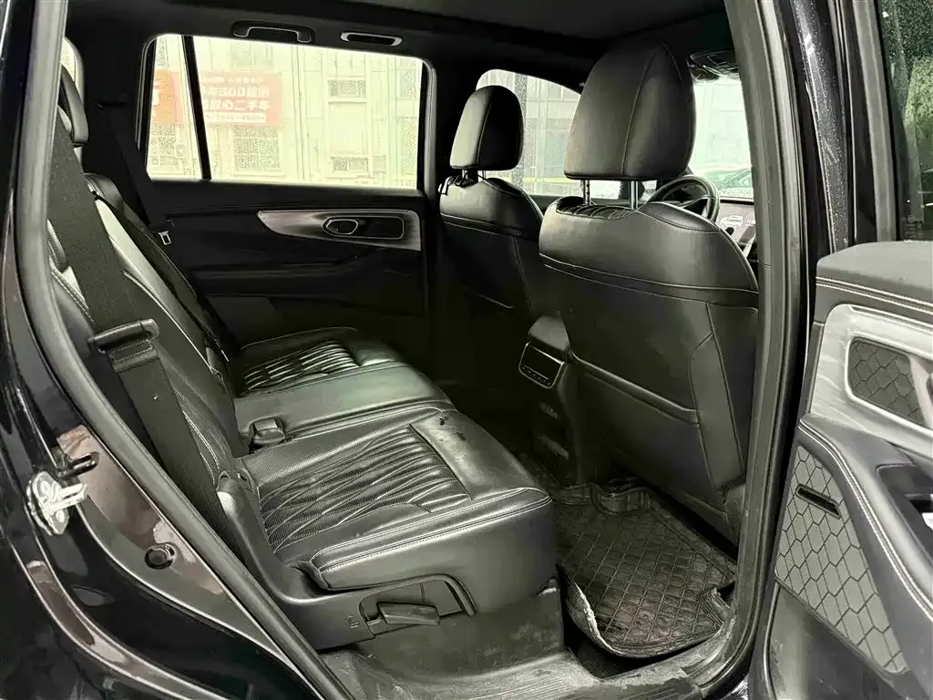 GAC Motor Trumpchi GS8 — фото 8