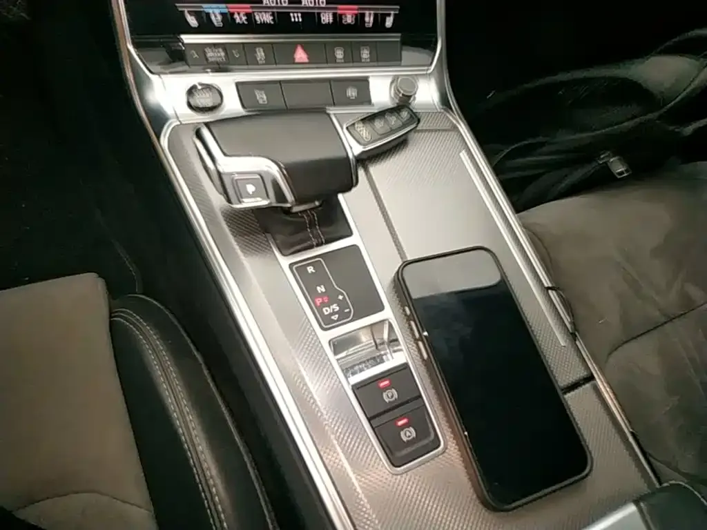 Audi A6L New Energy — фото 3