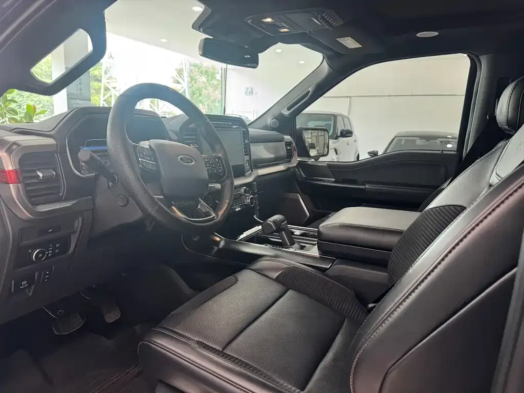 Ford F-150 Raptor — фото 6