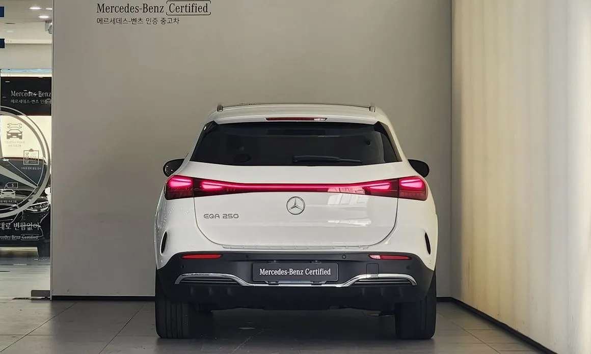 Mercedes-Benz EQA — фото 2